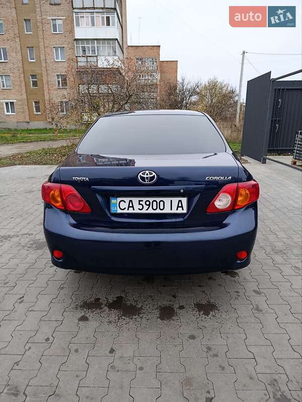 Седан Toyota Corolla 2007 в Ерках