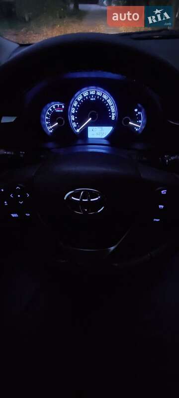 Седан Toyota Corolla 2013 в Одесі