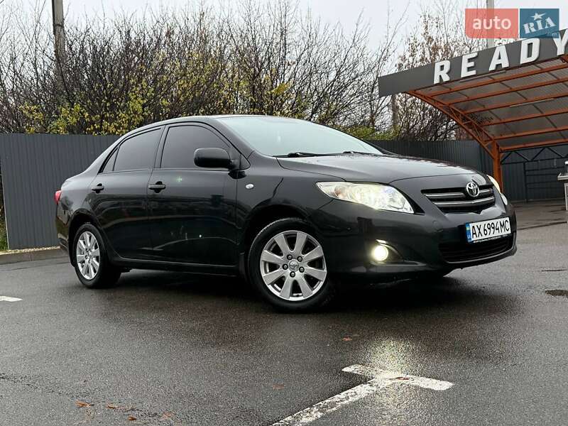 Седан Toyota Corolla 2008 в Харькове