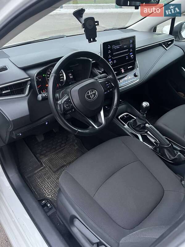 Седан Toyota Corolla 2019 в Киеве фото 5 Седан Toyota Corolla 2019 в Киеве