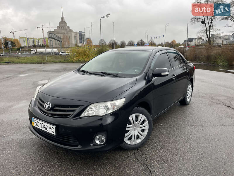Toyota Corolla 2012