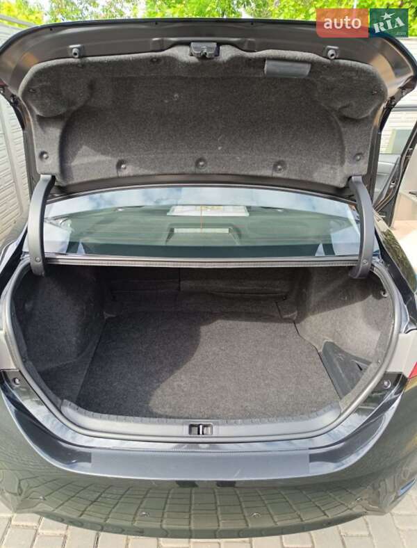 Седан Toyota Corolla 2016 в Одесі