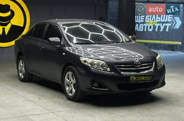 Седан Toyota Corolla 2008 в Черновцах