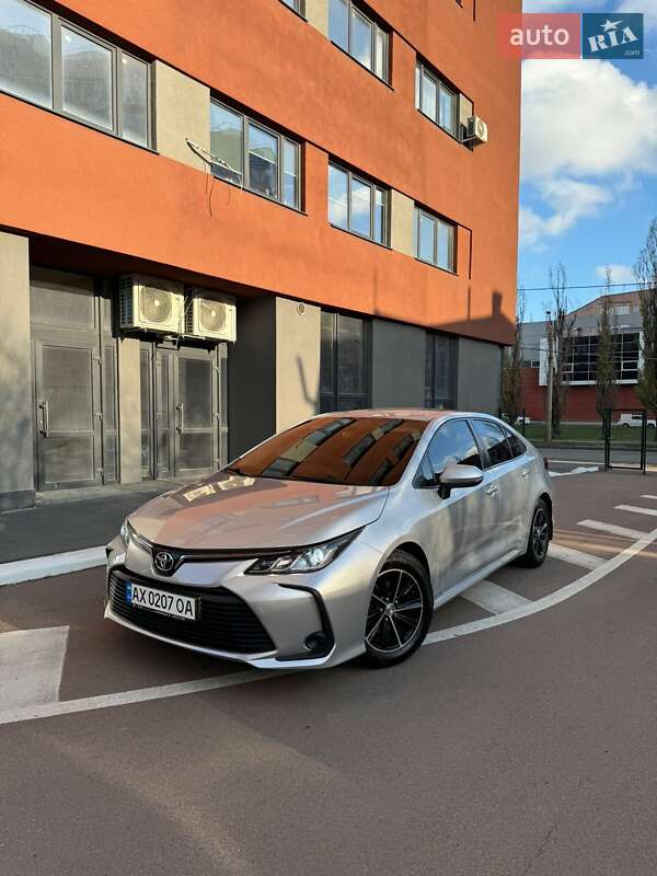 Седан Toyota Corolla 2019 в Харкові фото 2 Седан Toyota Corolla 2019 в Харкові