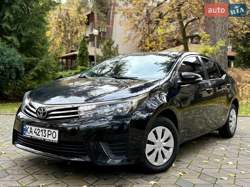 Седан Toyota Corolla 2014 в Черкасах фото Седан Toyota Corolla 2014 в Черкасах