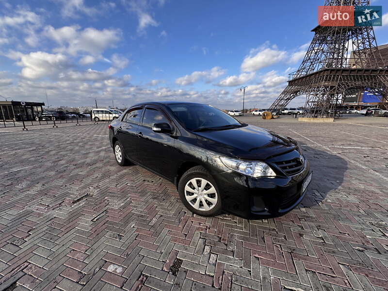 Седан Toyota Corolla 2012 в Харькове фото 5 Седан Toyota Corolla 2012 в Харькове