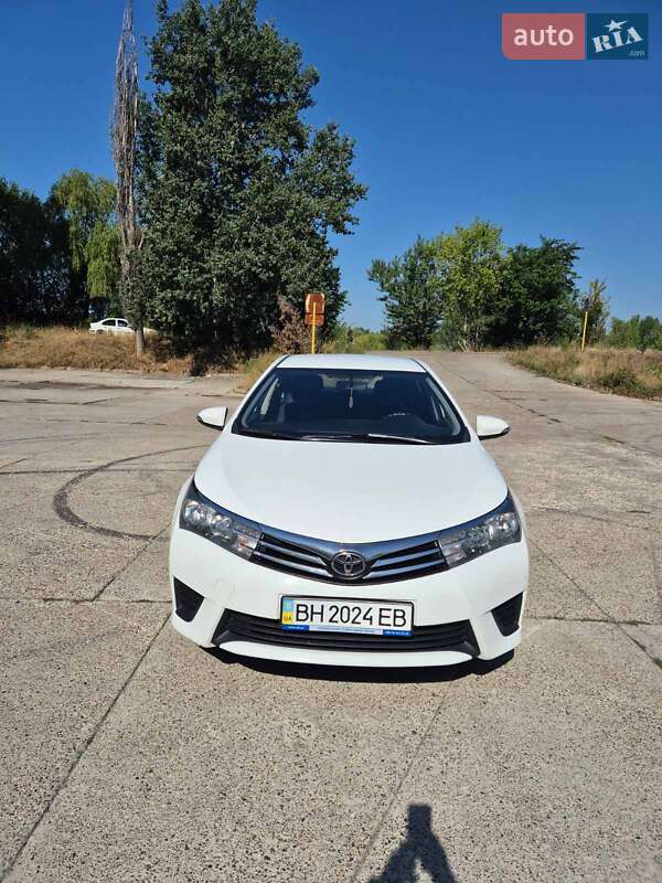 Седан Toyota Corolla 2013 в Одессе фото 3 Седан Toyota Corolla 2013 в Одессе