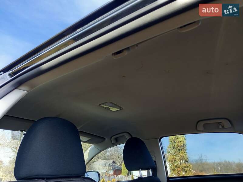 Седан Toyota Corolla 2011 в Коломые