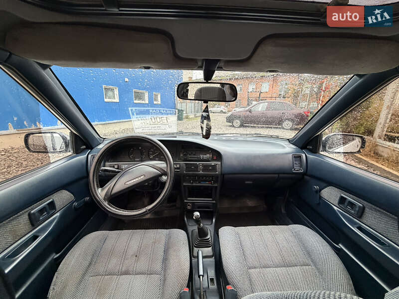 Хэтчбек Toyota Corolla 1988 в Бердичеве фото 16 Хэтчбек Toyota Corolla 1988 в Бердичеве