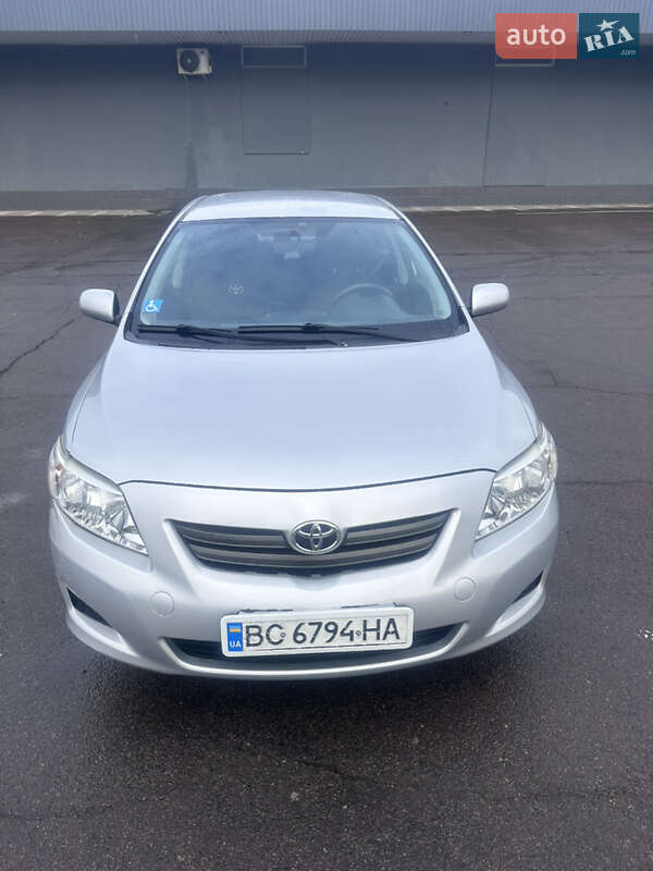 Седан Toyota Corolla 2009 в Львові фото 3 Седан Toyota Corolla 2009 в Львові