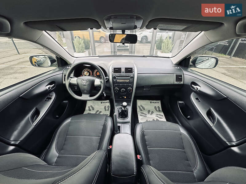 Седан Toyota Corolla 2011 в Кременчуге фото 32 Седан Toyota Corolla 2011 в Кременчуге