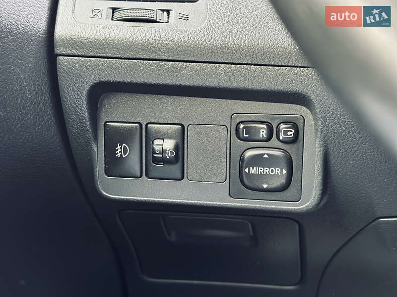 Седан Toyota Corolla 2011 в Кременчуге фото 37 Седан Toyota Corolla 2011 в Кременчуге