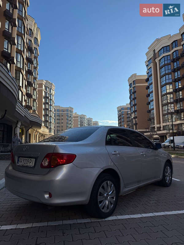 Седан Toyota Corolla 2008 в Софіївській Борщагівці фото 3 Седан Toyota Corolla 2008 в Софіївській Борщагівці