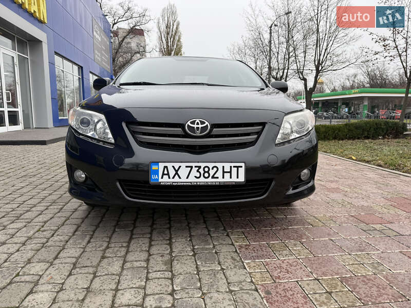 Седан Toyota Corolla 2008 в Харькове