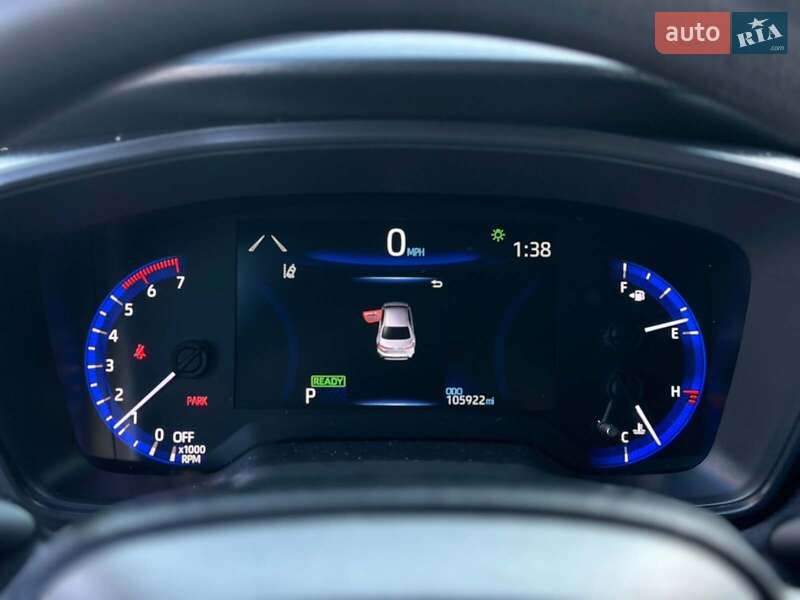 Седан Toyota Corolla 2021 в Виннице