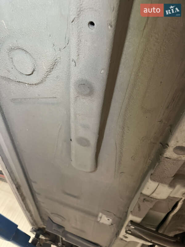 Седан Toyota Corolla 2014 в Киеве фото 16 Седан Toyota Corolla 2014 в Киеве