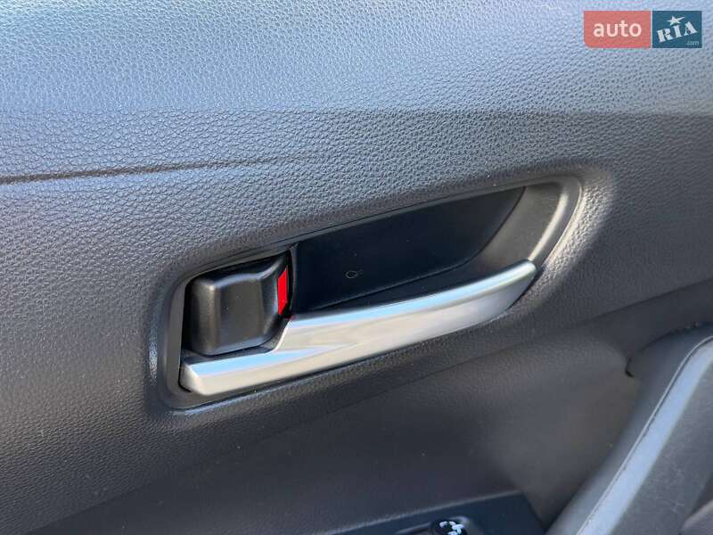 Седан Toyota Corolla 2020 в Кривом Роге