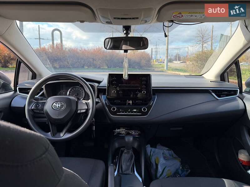 Седан Toyota Corolla 2020 в Кривом Роге