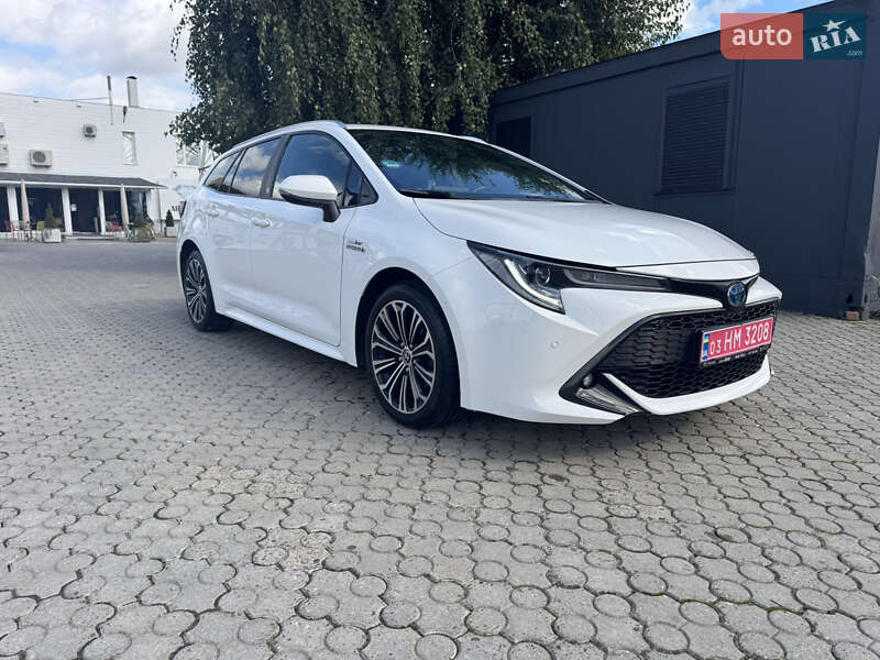 Универсал Toyota Corolla 2020 в Черновцах