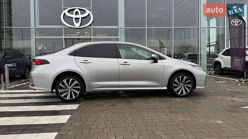Седан Toyota Corolla 2022 в Рівному фото 17 Седан Toyota Corolla 2022 в Рівному