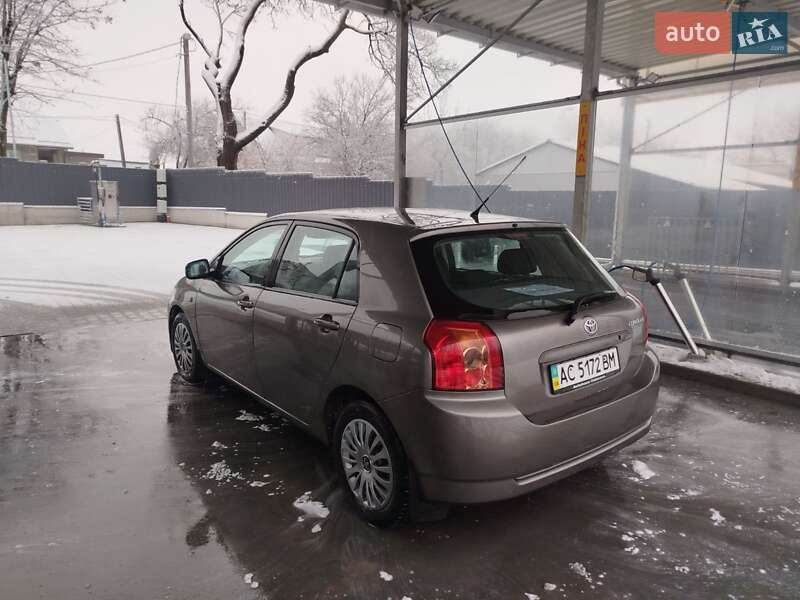 Хетчбек Toyota Corolla 2005 в Луцьку фото 3 Хетчбек Toyota Corolla 2005 в Луцьку