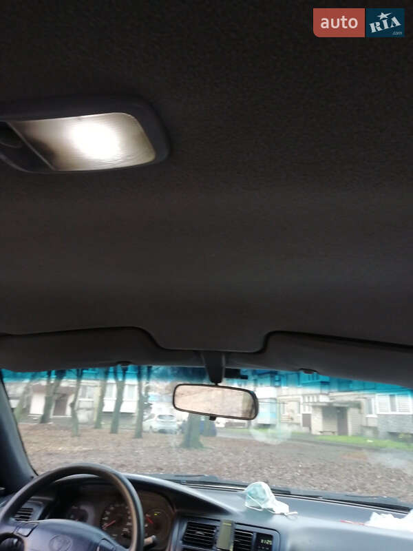 Ліфтбек Toyota Corolla 1992 в Кривому Розі фото 23 Ліфтбек Toyota Corolla 1992 в Кривому Розі