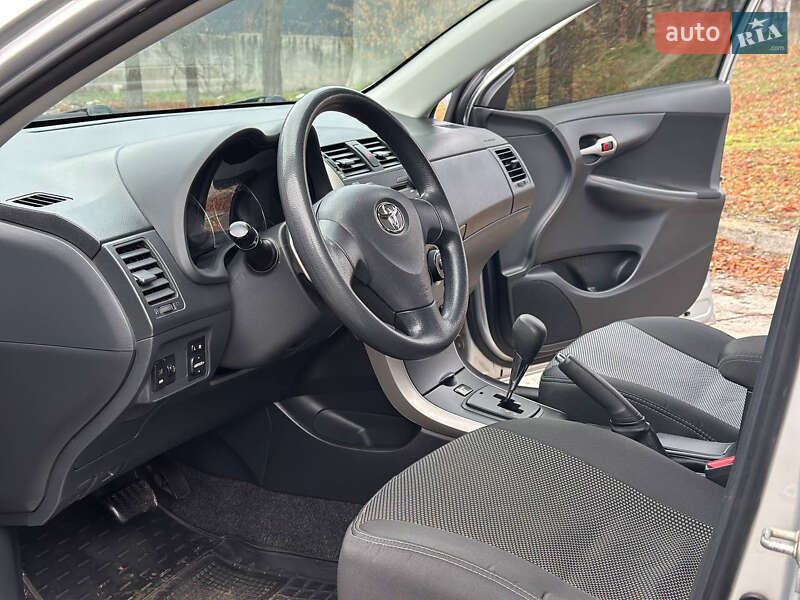 Седан Toyota Corolla 2007 в Дніпрі фото 11 Седан Toyota Corolla 2007 в Дніпрі