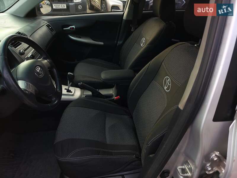 Седан Toyota Corolla 2007 в Харькове