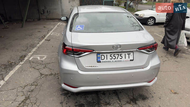 Седан Toyota Corolla 2019 в Одесі