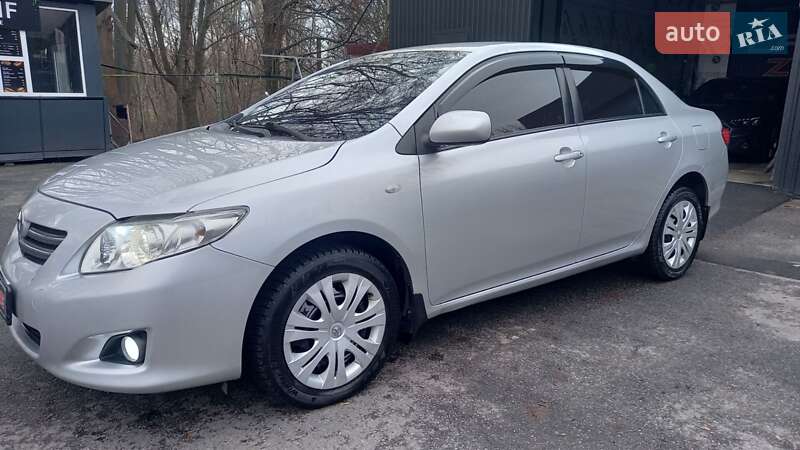 Седан Toyota Corolla 2008 в Вінниці