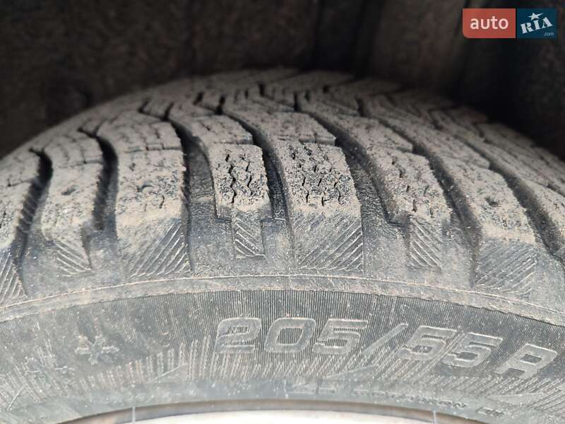 Седан Toyota Corolla 2008 в Ратному