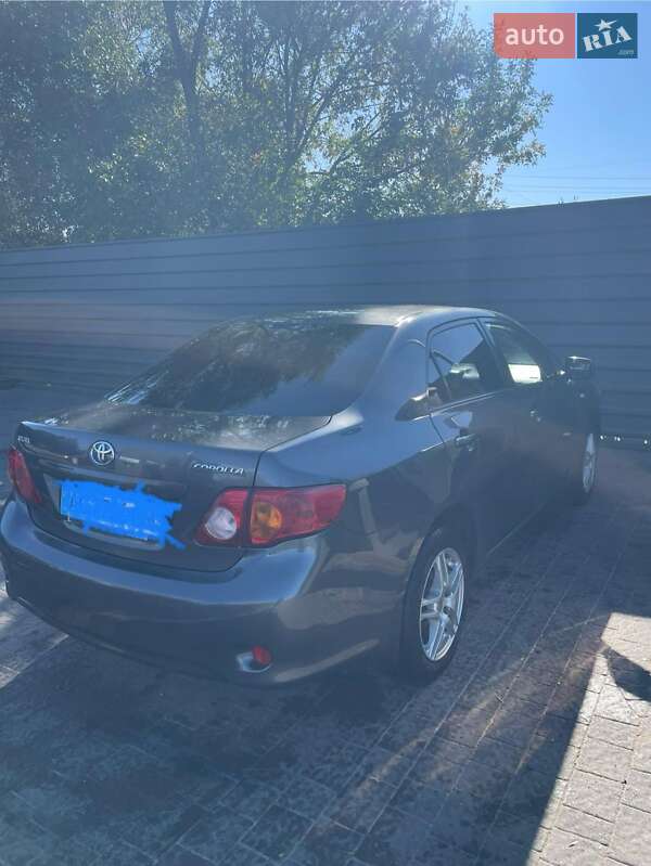 Седан Toyota Corolla 2008 в Ратному