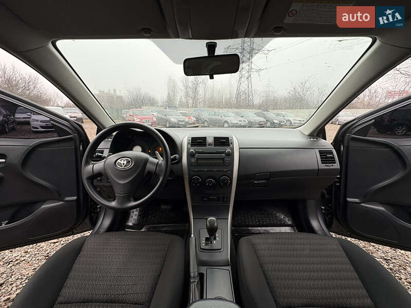 Седан Toyota Corolla 2008 в Харькове