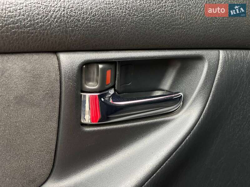 Хетчбек Toyota Corolla 2007 в Києві фото 43 Хетчбек Toyota Corolla 2007 в Києві