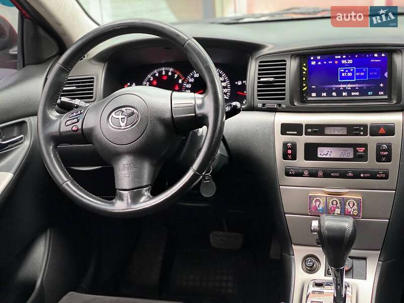 Хетчбек Toyota Corolla 2007 в Києві фото 45 Хетчбек Toyota Corolla 2007 в Києві