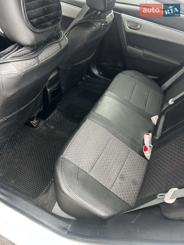 Седан Toyota Corolla 2015 в Чернигове фото 6 Седан Toyota Corolla 2015 в Чернигове