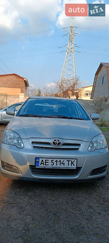Хетчбек Toyota Corolla 2006 в Кам'янському