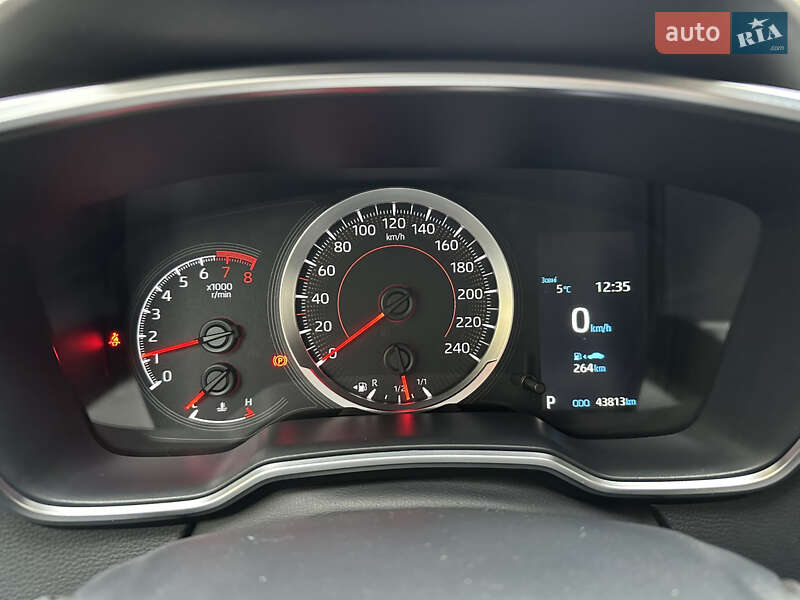 Седан Toyota Corolla 2020 в Києві