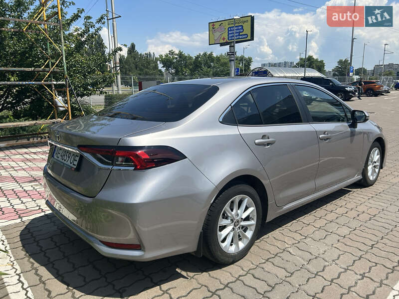 Седан Toyota Corolla 2020 в Києві