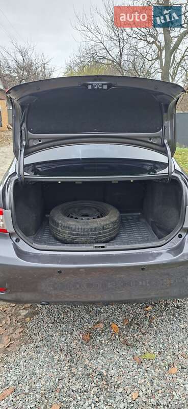 Седан Toyota Corolla 2012 в Нежине