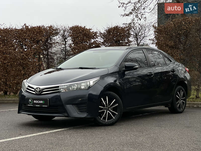 Седан Toyota Corolla 2016 в Києві фото 10 Седан Toyota Corolla 2016 в Києві