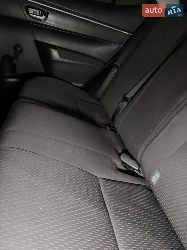 Седан Toyota Corolla 2018 в Козятині