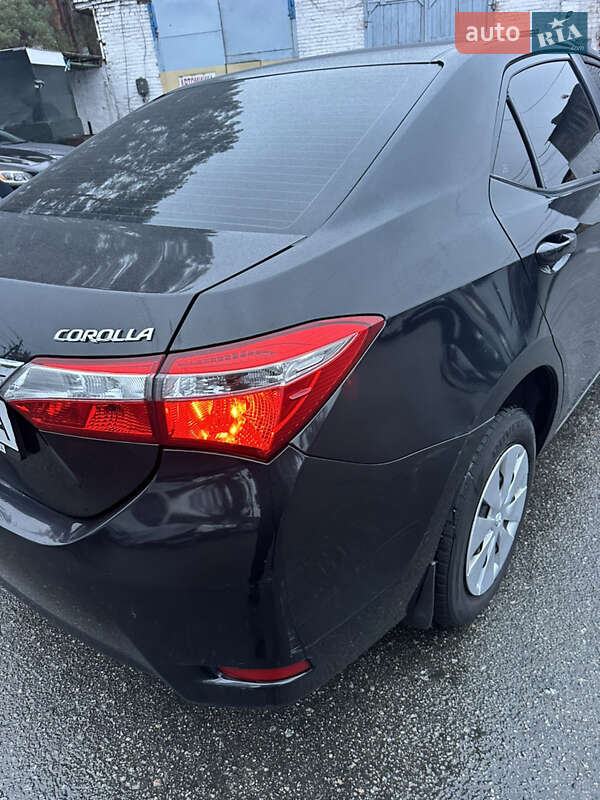 Седан Toyota Corolla 2018 в Києві фото 3 Седан Toyota Corolla 2018 в Києві