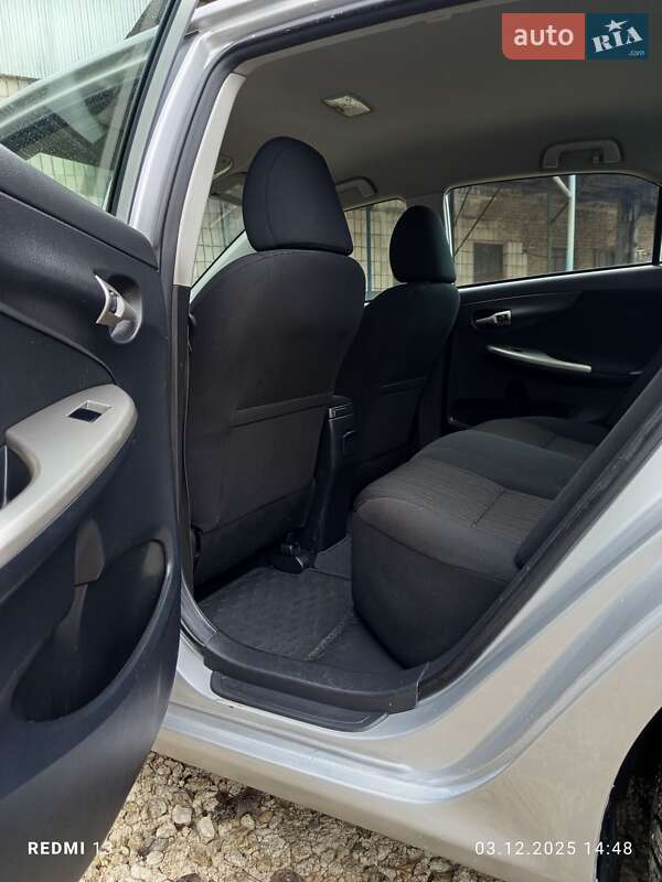 Седан Toyota Corolla 2008 в Тернополе фото 45 Седан Toyota Corolla 2008 в Тернополе