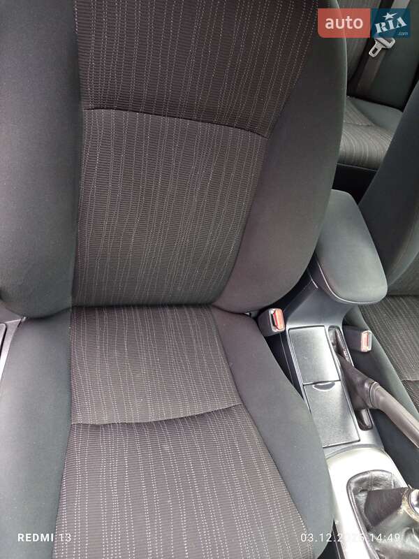 Седан Toyota Corolla 2008 в Тернополе фото 5 Седан Toyota Corolla 2008 в Тернополе