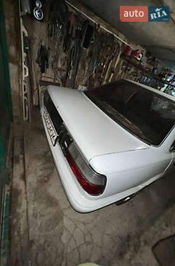 Седан Toyota Corolla 1991 в Беляевке