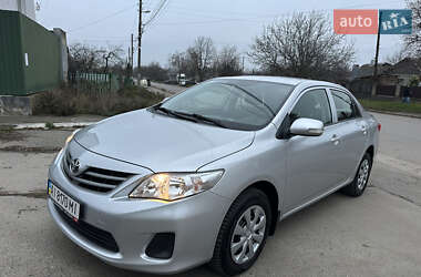 Седан Toyota Corolla 2010 в Тульчині