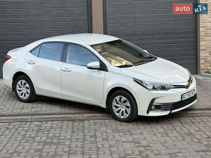 Toyota Corolla 2016