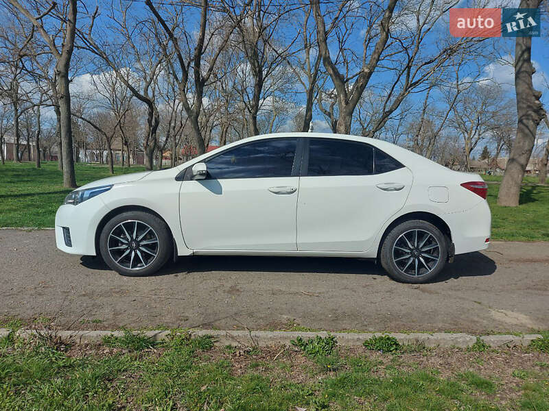 Седан Toyota Corolla 2013 в Кілії фото 4 Седан Toyota Corolla 2013 в Кілії