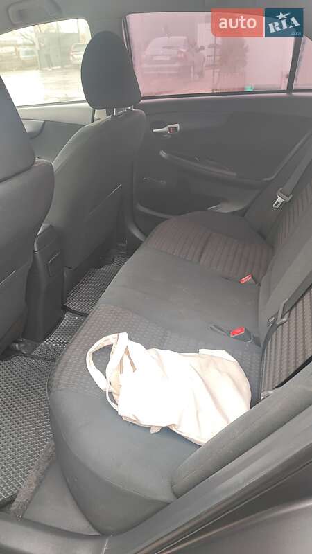 Седан Toyota Corolla 2012 в Теофиполе фото 5 Седан Toyota Corolla 2012 в Теофиполе